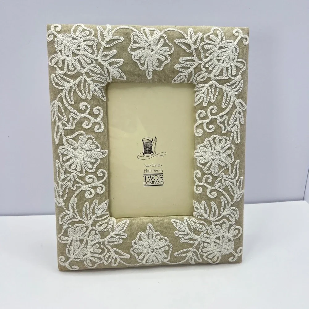 Linen Embroidered Photo Frame 4x6‎ Beige White Floral Cottage Boho Shabby Chic